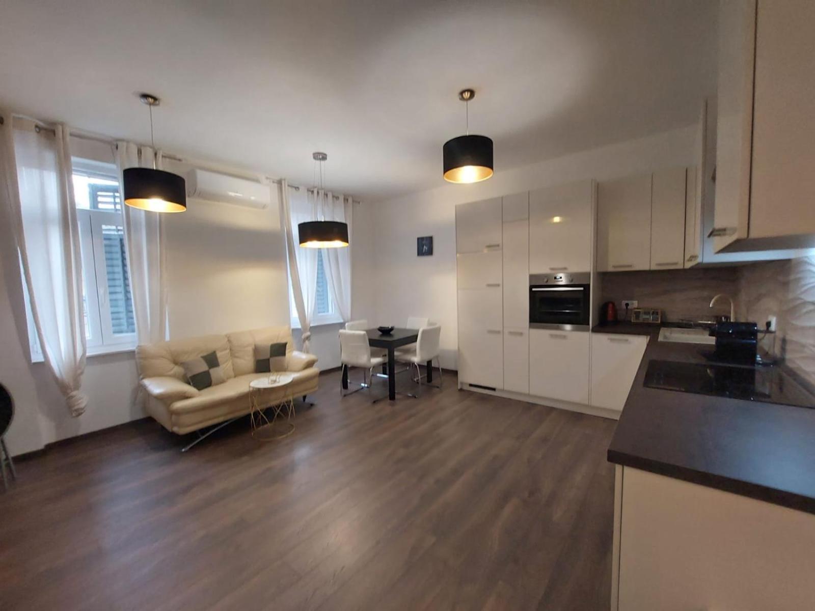 Apartman Lana Rijeka Exterior foto